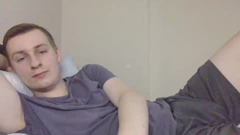 Snapshot of 3andy3 chatting on December 15, 2025, 7:45 am Andy online show from December 15, 2025, 7:45 am