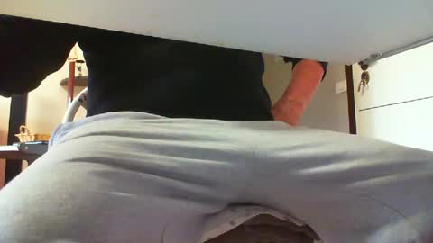 3funlover online show from December 7, 2024, 10:01 am