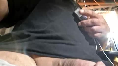 Snapshot of 420dick420707 chatting on May 16, 2026, 12:15 pm 420dick420707 online show from May 16, 2026, 12:15 pm