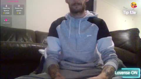 420feetloverr420 online show from October 21, 2025, 11:16 pm