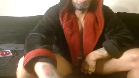 Snapshot of 420flyguy chatting on March 18, 2026, 3:09 am 420flyguy online show from March 18, 2026, 3:09 am