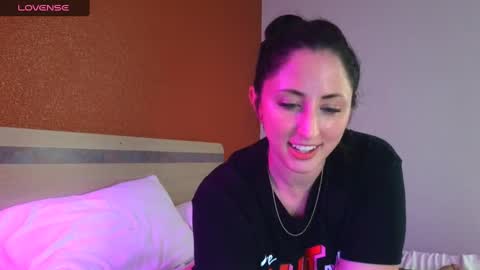 Snapshot of 420vegasconnect chatting on February 17, 2025, 1:47 am YourNeighbors online show from February 17, 2025, 1:47 am