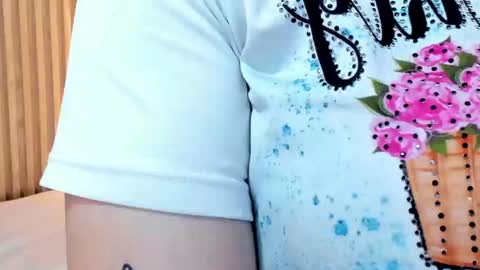 Snapshot of 4ngel_greey chatting on September 23, 2025, 11:41 pm ... .     Angel     . ... online show from September 23, 2025, 11:41 pm