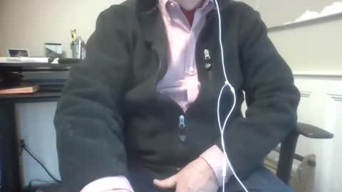 Snapshot of 4uguys chatting on April 1, 2026, 2:03 pm 4uguys online show from April 1, 2026, 2:03 pm