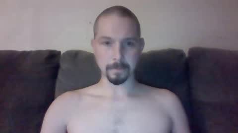 505_luv online show from May 3, 2026, 10:43 am