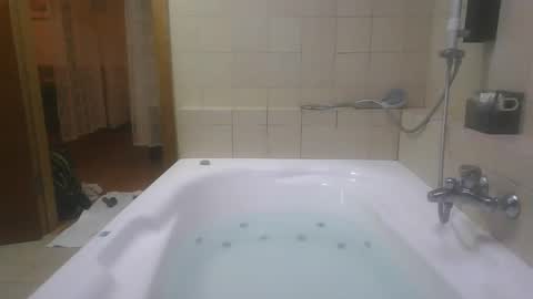 crazy101 online show from February 3, 2025, 4:57 am