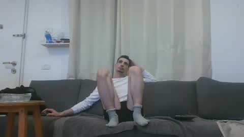 crazy101 online show from February 7, 2025, 3:34 am