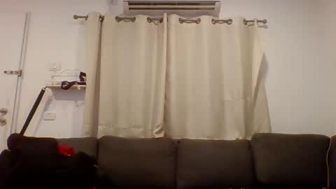 crazy101 online show from October 18, 2025, 7:14 pm