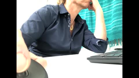 555tony555 online show from November 25, 2025, 10:54 pm