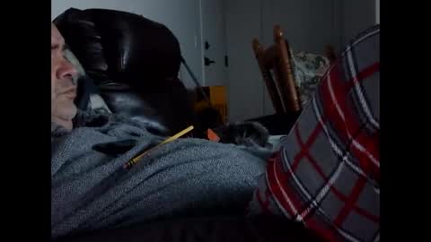 66bear online show from October 12, 2025, 10:20 pm