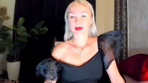Snapshot of 6noangel66 chatting on September 14, 2025, 2:11 am SABOTAGE online show from September 14, 2025, 2:11 am