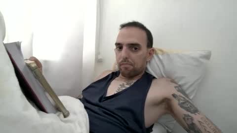 Snapshot of 6sundros chatting on September 23, 2025, 12:41 pm Suny online show from September 23, 2025, 12:41 pm