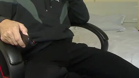 Snapshot of 77777_20225 chatting on October 11, 2025, 7:29 am 77777 bigmax online show from October 11, 2025, 7:29 am