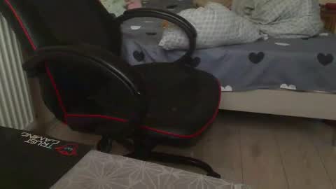 Snapshot of 77777_20225 chatting on November 26, 2025, 7:09 am 77777 bigmax online show from November 26, 2025, 7:09 am