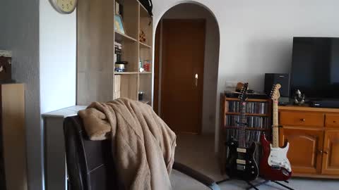  Papi  online show from February 17, 2025, 10:40 am