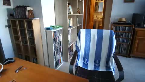  Papi  online show from April 15, 2026, 3:30 pm