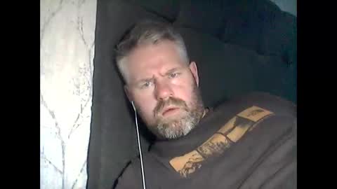 81jonnyx online show from November 27, 2025, 12:51 pm