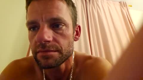 Snapshot of 8inchwhiteboy88 chatting on April 7, 2026, 3:40 am 8inchwhiteboy88 online show from April 7, 2026, 3:40 am