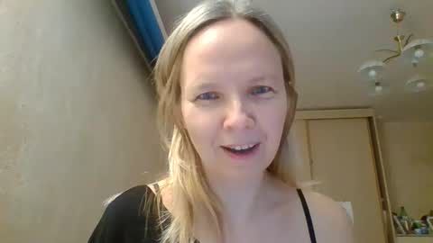 8kris online show from November 21, 2025, 11:53 am