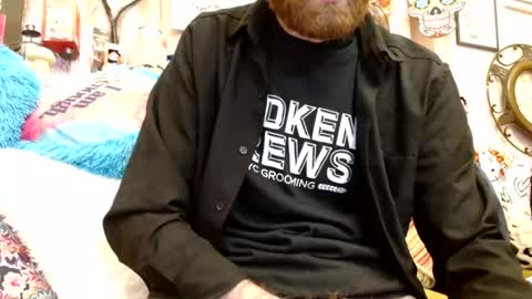 Snapshot of 90210screamer chatting on November 19, 2025, 1:33 pm 90210screamer online show from November 19, 2025, 1:33 pm