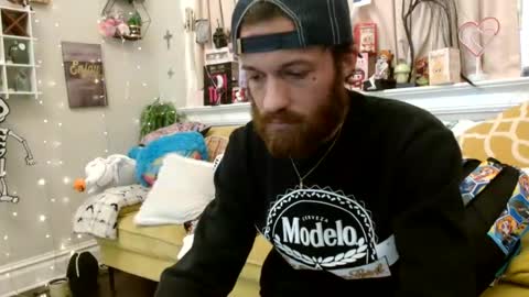 Snapshot of 90210screamer chatting on December 19, 2025, 1:18 pm 90210screamer online show from December 19, 2025, 1:18 pm