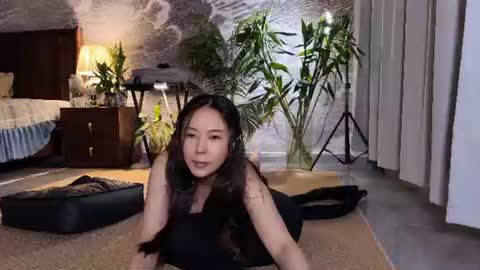 Snapshot of 9567gigi chatting on June 14, 2026, 6:37 am lily online show from June 14, 2026, 6:37 am
