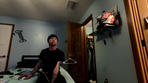 8over6 online show from December 8, 2024, 8:15 pm