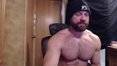 9 fat inches online show from January 26, 2025, 8:13 pm