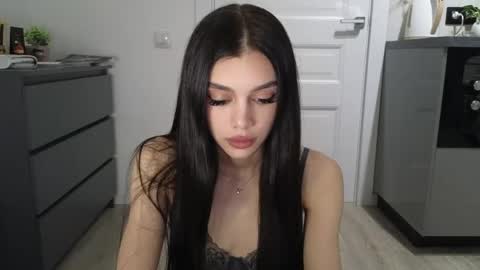 Snapshot of 9west chatting on April 25, 2026, 3:09 pm KARINA online show from April 25, 2026, 3:09 pm