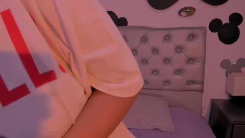 Snapshot of _18alice chatting on February 20, 2025, 7:41 pm Alice  online show from February 20, 2025, 7:41 pm