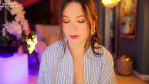 Sophia  online show from November 3, 2025, 4:47 am