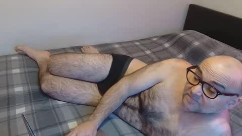 Snapshot of ____zeus____ chatting on February 9, 2026, 5:17 pm God Zeus online show from February 9, 2026, 5:17 pm