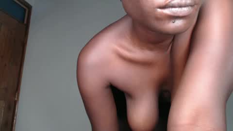 Snapshot of _addiction_1 chatting on December 2, 2024, 12:09 am _addiction_1 online show from December 2, 2024, 12:09 am