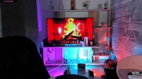 Agatha online show from January 27, 2025, 9:33 pm