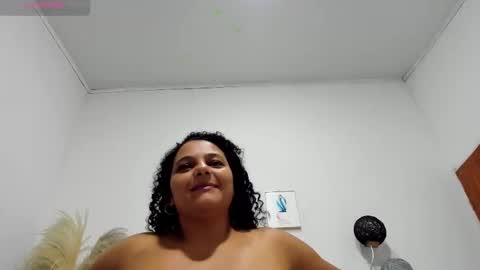 _aithanaa_ online show from November 22, 2025, 9:47 pm