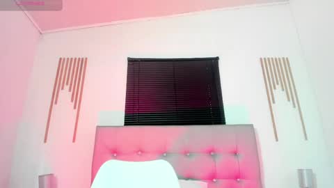 Snapshot of _aithanaa_ chatting on May 18, 2026, 6:47 pm _aithanaa_ online show from May 18, 2026, 6:47 pm
