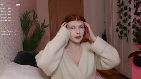 Snapshot of _aleksa chatting on December 12, 2024, 7:04 pm Alexa online show from December 12, 2024, 7:04 pm