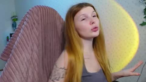 Snapshot of _aleksa chatting on March 9, 2025, 5:17 pm Alexa online show from March 9, 2025, 5:17 pm