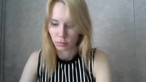 _alex1819 online show from March 29, 2026, 10:04 am