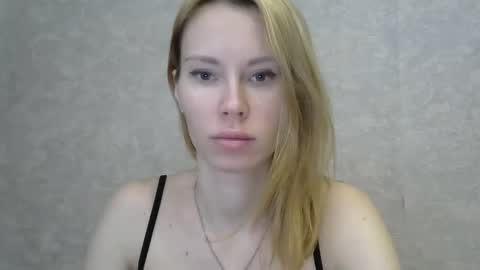 _alex1819 online show from April 9, 2026, 7:14 am