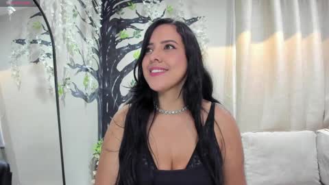 Snapshot of _alice08_ chatting on May 18, 2026, 12:00 pm online show from May 18, 2026, 12:00 pm