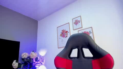  Alice  online show from December 31, 2024, 1:04 am