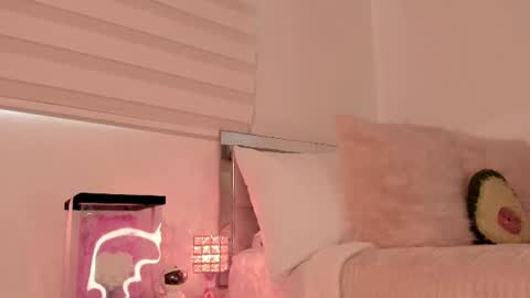 Snapshot of _alissonrose chatting on June 17, 2026, 8:32 pm Karo online show from June 17, 2026, 8:32 pm