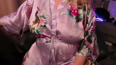 Snapshot of _alyssia_ chatting on March 19, 2026, 8:57 pm lisa online show from March 19, 2026, 8:57 pm