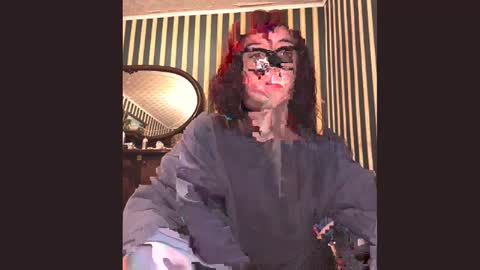 Amber online show from October 22, 2025, 6:51 pm