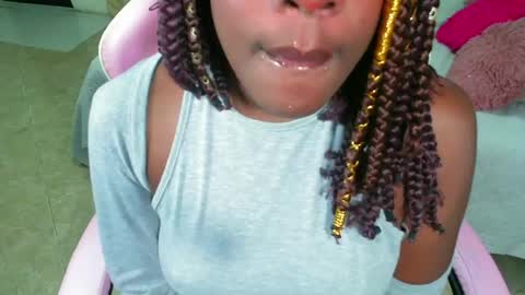 Snapshot of _amy_rojas_ chatting on May 28, 2026, 6:10 am ask me online show from May 28, 2026, 6:10 am