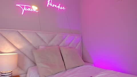 ngela  online show from March 6, 2025, 11:47 am