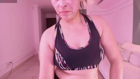 Ana online show from April 4, 2026, 7:11 pm