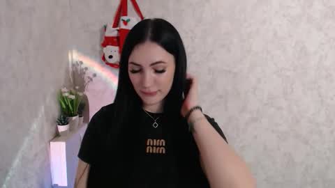 Anna online show from December 21, 2025, 5:36 am