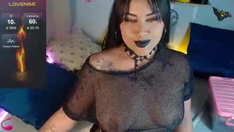 Angie online show from September 12, 2025, 2:22 am